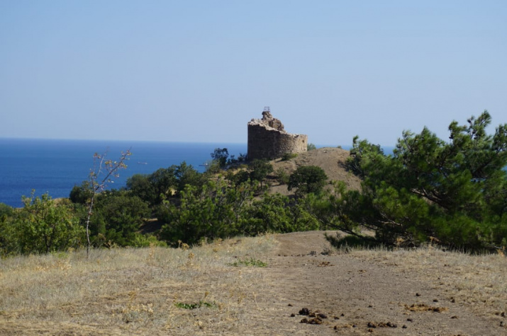 Генуэзские крепости Крыма