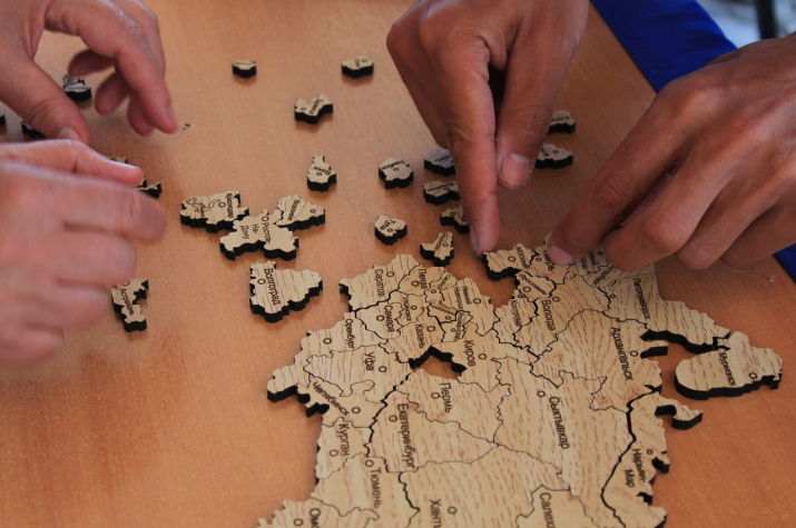 Чемпионат по скоростному сбору спилс-карт. Фото: В. Ситникова Чемпионат по скоростному сбору спилс-карт. Фото: В. Ситникова