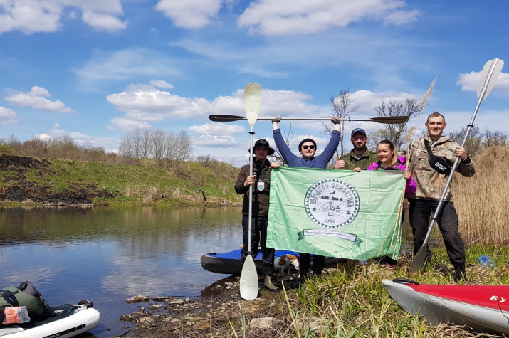 Участники экспедиции. Фото предоставил Д. Балагутин