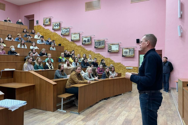 Участники встречи. Фото: УОО РГО.