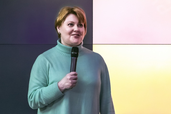 Фотограф-анималист Светлана Горбатых проводит в Русском географическом обществе мастер-класс "Съёмка диких животных от степей до тундры". Фото:  Владимир Нескоромный / пресс-служба РГО