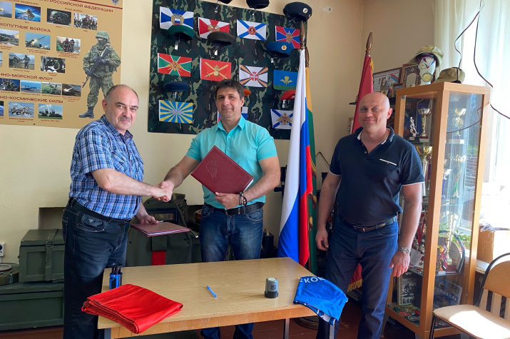 Соглашение подписано. Фотография Демида Ермишина Соглашение подписано. Фотография Демида Ермишина