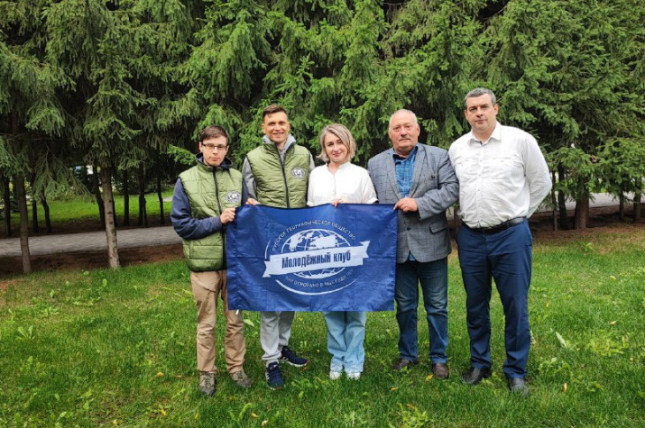 Автор: Руслан Гиоев 