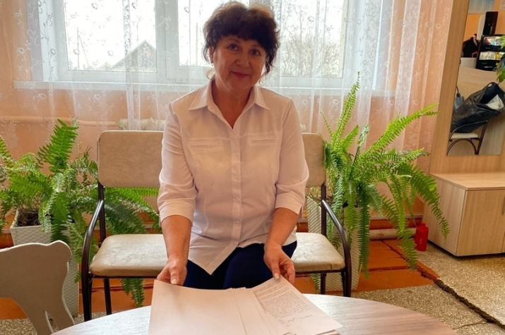 На протяжении многих лет в Беловской СОШ под руководством Н.Н. Цыганковой, члена РГО, учителя биологии, проводятся фенологические наблюдения. Фото: Беловское отделение РГО. На протяжении многих лет в Беловской СОШ под руководством Н.Н. Цыганковой, члена РГО, учителя биологии, проводятся фенологические наблюдения. Фото: Беловское отделение РГО.