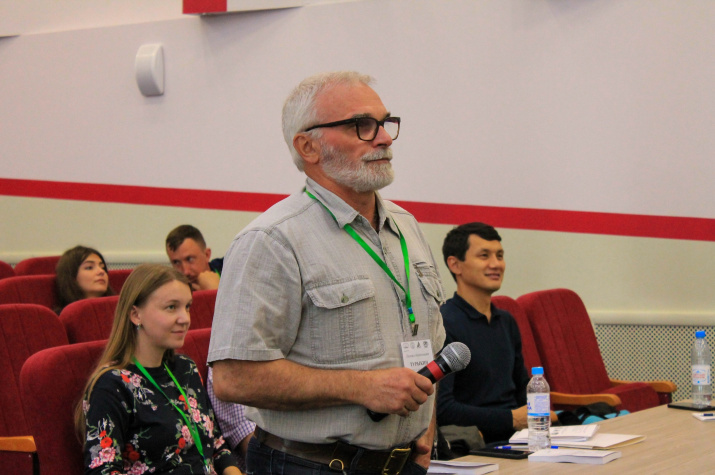 Участник ХХХVIII пленарного совещания МНКС. Фотография Дениса Колодкина