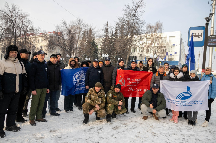 Автопробег с гуманитарной помощью для бойцов из Башкортостана, участвующих в СВО. Фото: пресс-служба БГПУ им. М. Акмуллы