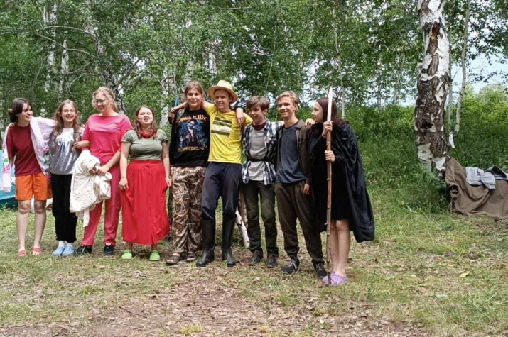 Клуб геологов на практике. Фото: Дирекция ООПТ Оренбургской области