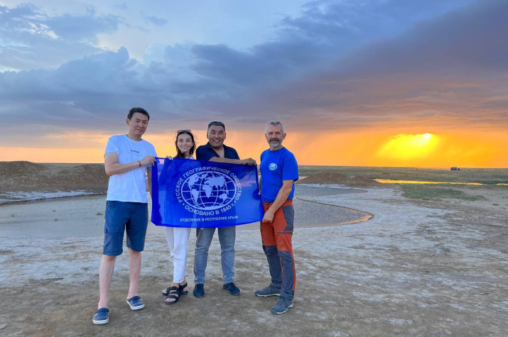 Автор фото: Наталья Самохина. Исследования источника "Горящий"