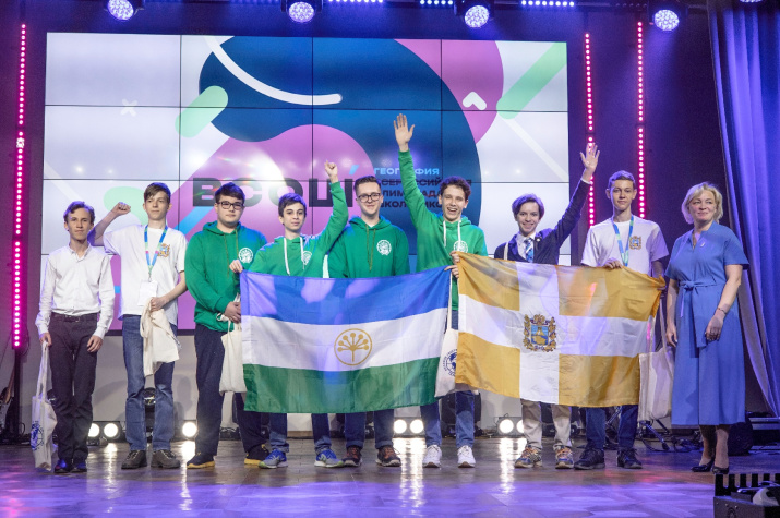 Победители прошлого года. Фото: собственность департамента географии и геоинформатики