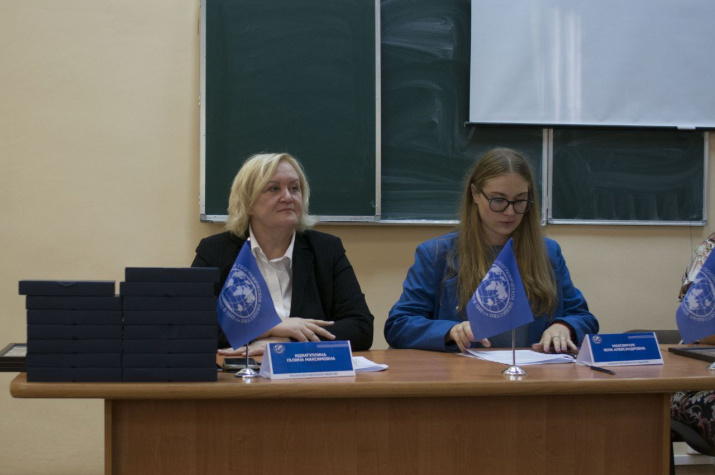 Заседание общего собрания. Фото: Михаил Беляков