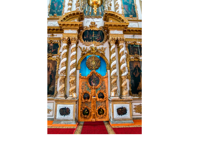 Иконостас Воскрксенского храма