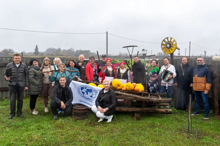 этническое подворье Котовка встречает членов РГО. Фото пресс-служба РГО.