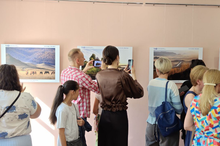 Выставка «По России с Любовью» фотохудожника Юлии Шустеровой. Фото пресс-служба Брянского отделения РГО