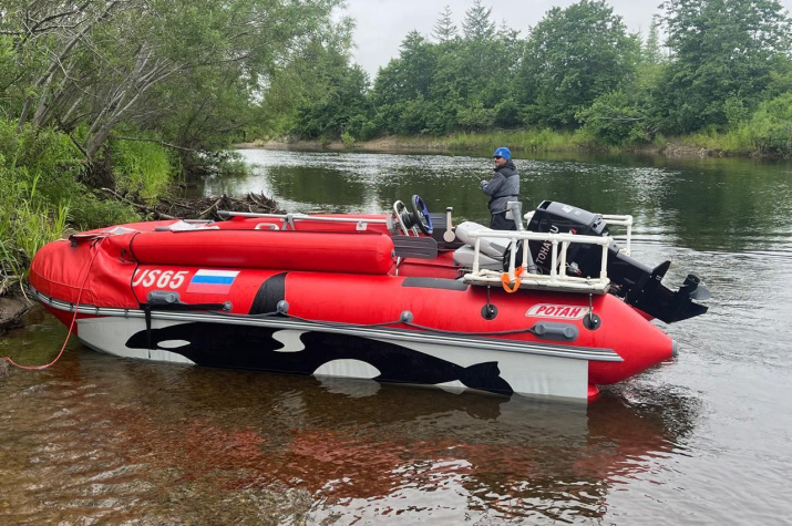 Экспедиционная лодка. Фото: М.Сорока