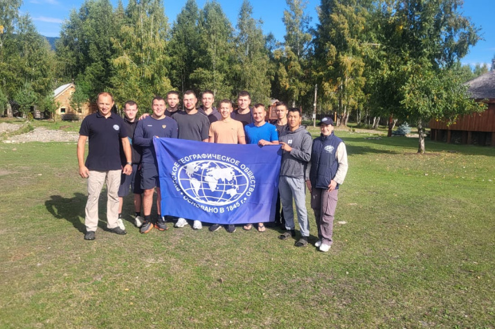 Участники сборов в лагере "Ермак". Фото: Красноярское краевое отделение РГО