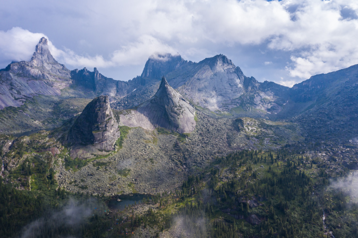 Рогатые горы. Фото: Дмитрий Баландин