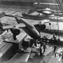 Погрузка бомбардировщиков A-20 в английском порту. Библиотека Конгресса США
