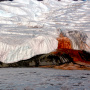 Кровавый водопад. Фото: wikipedia.org