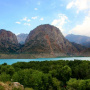 Озеро Искандеркуль, автор Troetona. Источник: wikipedia.org