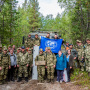 Участники экспедиции у подножия Хибинского горного массива, фото В. Новикова