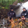Сначала члены экспедиции обнаружили хвост самолёта. Фото: Сергей Катков