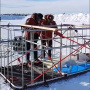 Экипаж готовит корзину воздушного шара. Фото: телеграм-канал Фёдора Конюхова