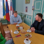 Глава Солигаличского округа Александр Вакуров, председатель и пресс-секретарь  Костромского РГО Дмитрий Шнур и Наталья Шумилова