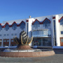 Фонтан «Яйцо Фаберже» возле колледжа для одаренных детей