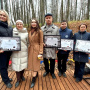 Награждение активистов в ходе торжественное открытие благоустроенного родника. Фото: Чувашское республиканское отделение РГО